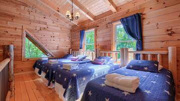 4 bedrooms, WiFi, bed sheets