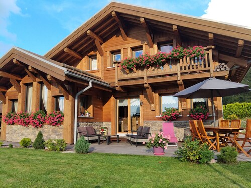 Chalet des 3 Marmottes 187m2, 8prs, Décoration soignée, Sauna extérieur 