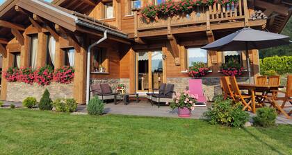 Chalet des 3 Marmottes 187m2, 8prs, Décoration soignée, Sauna extérieur