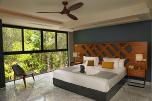 Junior Suite | Premium bedding, down comforters, Tempur-Pedic beds, minibar - Panther Bay Villa & Golf (Akumal)