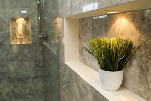 Hair dryer, bathrobes, towels, soap - Panther Bay Villa & Golf (Akumal)
