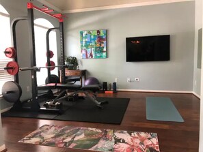 Fitness facility - Beautifully designed house with office, gym, nursery (Spring)