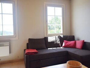 TV - Villa near Les Vans Centre (Les Vans)