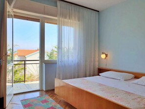 3 bedrooms, WiFi - Holiday flat with panoramic view and barbecue facilities (Šilo)