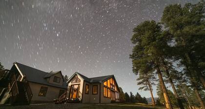 Echo Canyon Guesthouse - Hot tub, Sauna, 13 acres