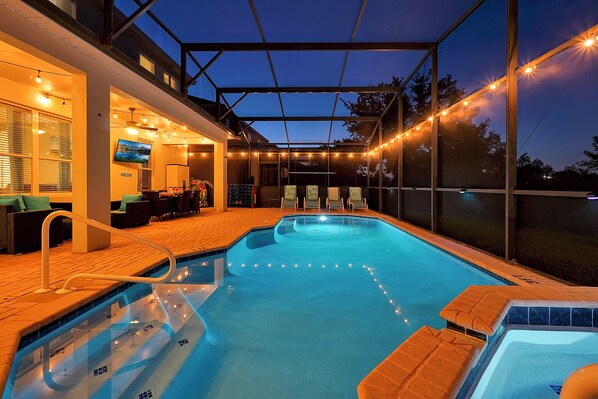 屋内プール、温水プール