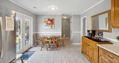 Rocky 4, Newer 3 BR, Pool, Hot Tub, Fence, Tennis