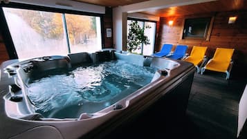 Sauna, bain à remous