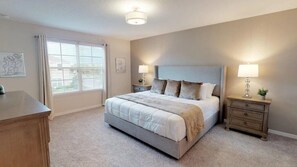 4 bedrooms, iron/ironing board, WiFi, bed sheets - 4 Bedrooms / 4.5 Bathrooms / Solara (1569 CP) (Kissimmee)