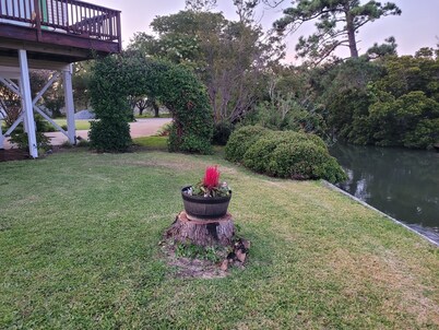 Paradise at North River