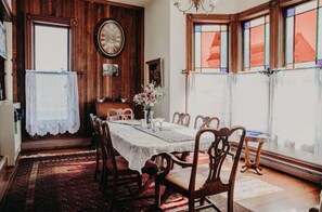 Dining - Ferndales’s Romantic Getaway (Ferndale)