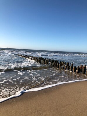Beach nearby - Bright, cozy vacation apartment in a perfect location close to the beach and town center  (Sylt)