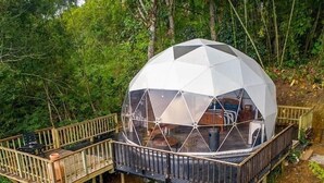 Luxury Tent | Bathroom | Shower, soap, toilet paper - Lunamaluk Glamping By Rotamundos (San Francisco)