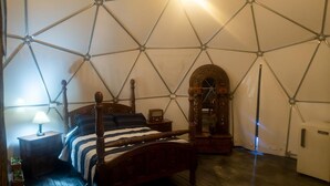 Interior - Lunamaluk Glamping By Rotamundos (San Francisco)