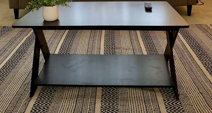 Gorgeous house 10 minutes away from SCK Airport