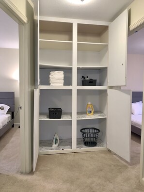 3 عدّة غرف نوم �وواي فاي