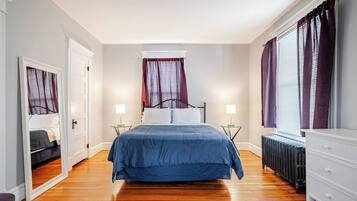 2 chambres, bureau, fer et planche à repasser, Wi-Fi gratuit