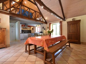 Dining - Stonehouse in France near Dordogne River (St. Vincent-Le-Paluel)