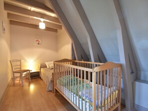 2 bedrooms, Internet