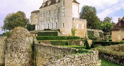 GĂźte Ă Bourgnac avec jacuzzi