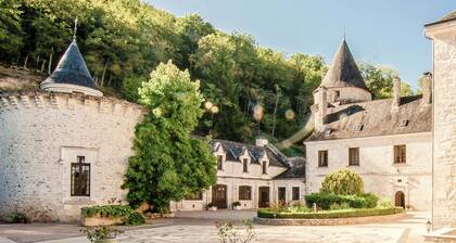 Charme au bord de la riviÚre en Périgord Noir
