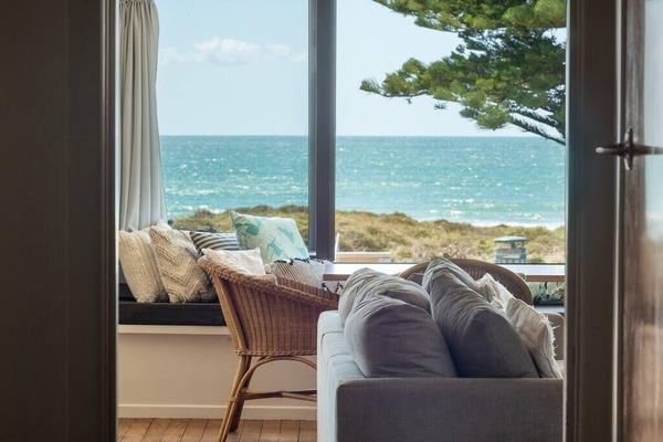 リビング エリア