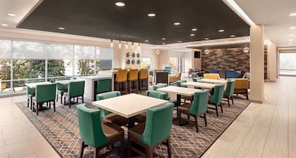 Double Queen Bedroom