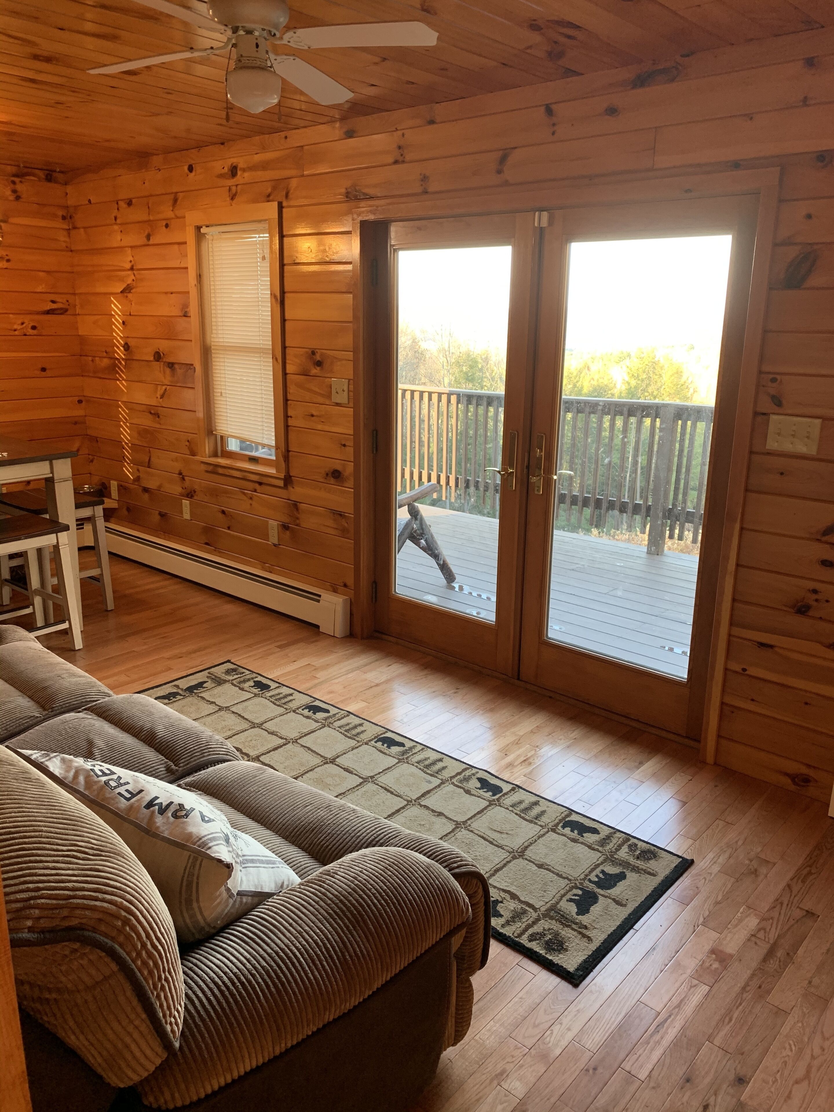 智能电视、壁炉