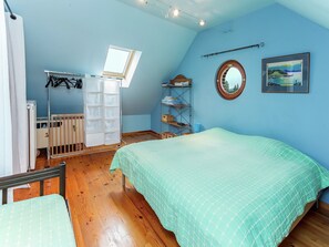 4 chambres, fer et planche à repasser, Wi-Fi