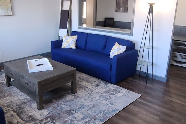 Smart TV, reproductor de DVD, videoteca