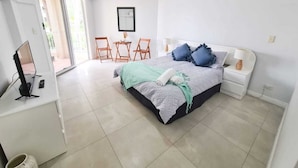 Leilighet – comfort, 3 soverom, balkong, bassengutsikt