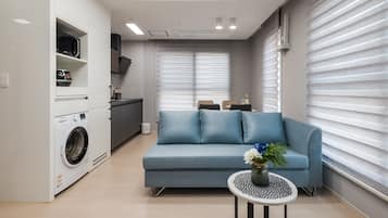 Deluxe Room | 2 bedrooms, free WiFi, bed sheets