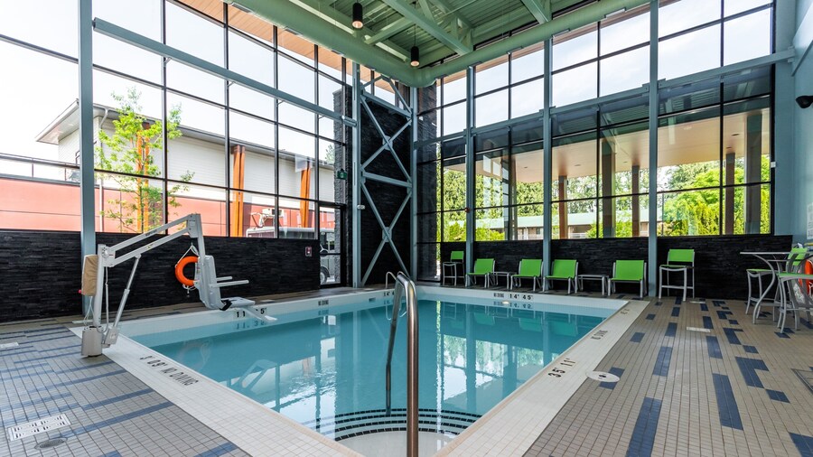 Holiday Inn Express & Suites Chilliwack East by IHG