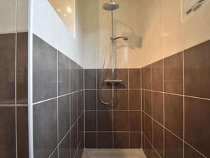 Shower - Modern holiday home near the sea in Normandy (Saint-Marcouf)