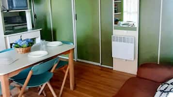 Bungalow, uitzicht op zee | Woonruimte