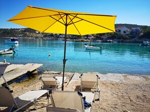 On the beach - Apartments Mila, (16475), Kanica, hr (Kanica)