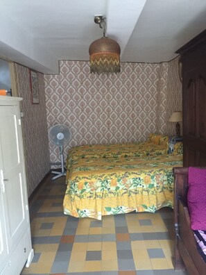 3 bedrooms