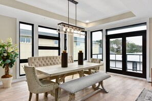 Dining - Beautiful home with exquisite, state-of-the-art features and stunning decor (Ocean City)