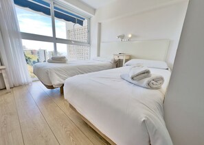 2 slaapkamers, een strijkplank/strijkijzer, gratis wifi, beddengoed