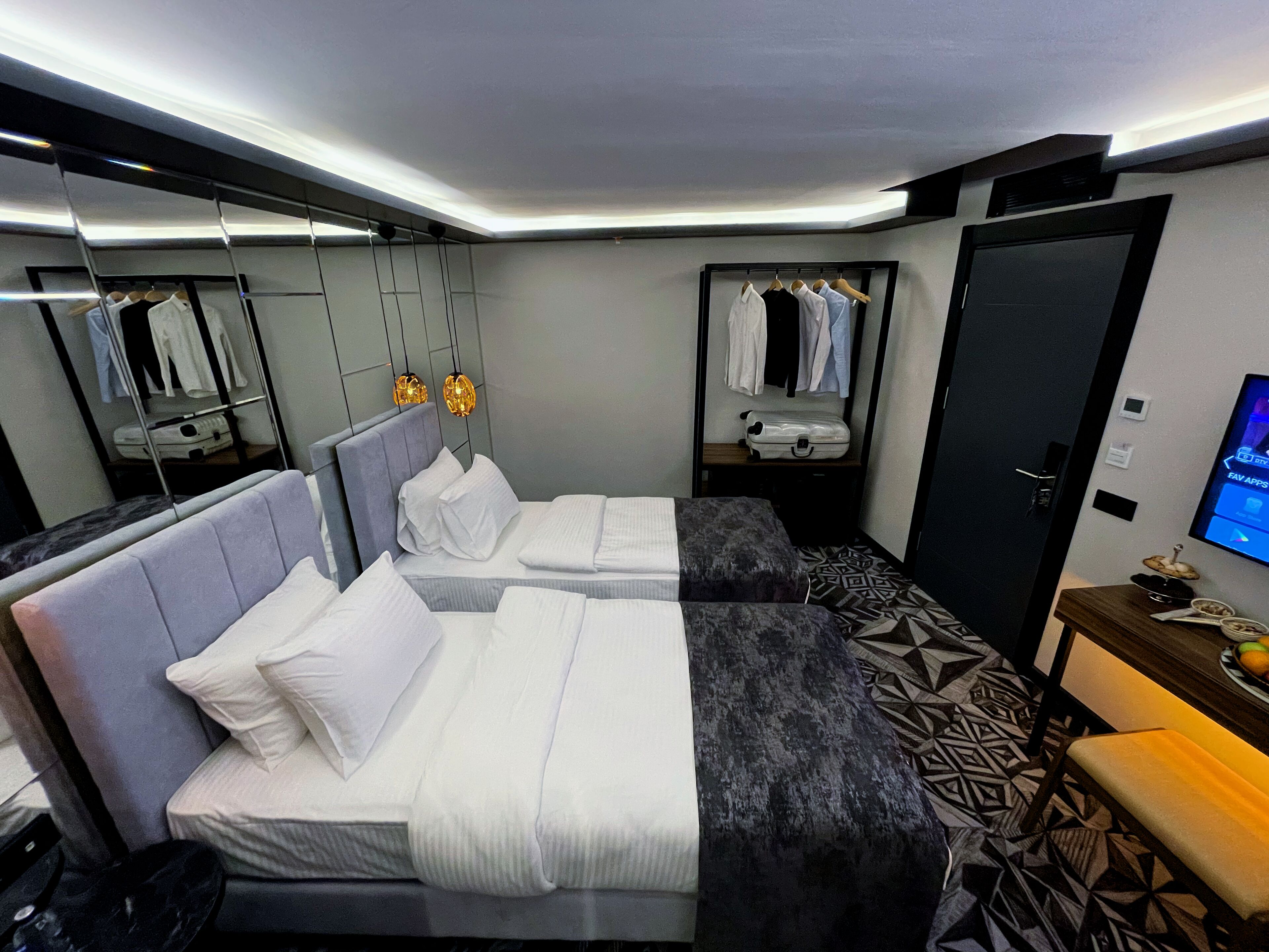 premium bedding, minibar, in-room safe, desk