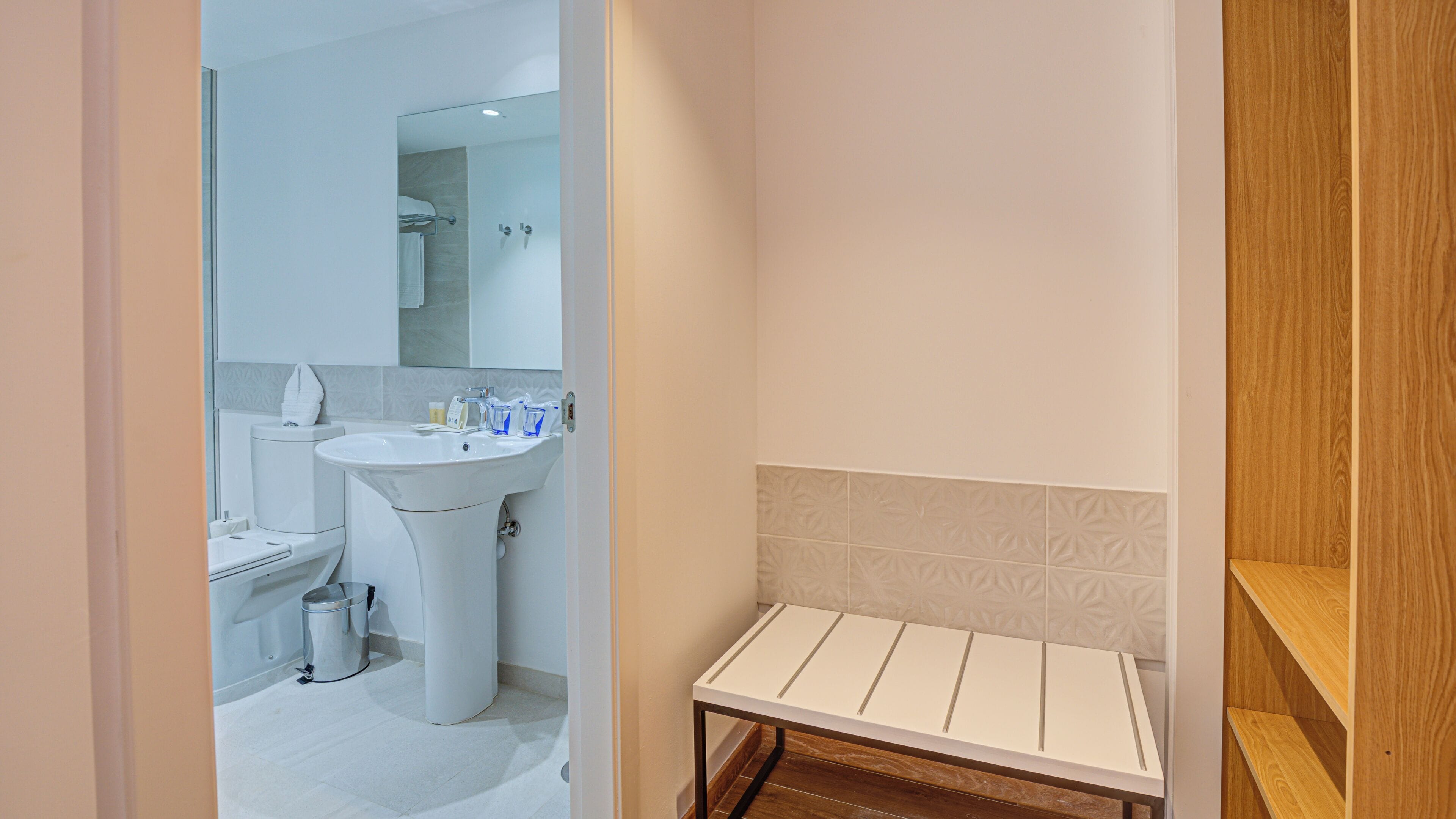 1 bedroom, in-room safe, bed sheets