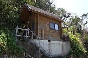 Exterior - Dogashima Land Hopia Nonsmoking Tiny log house  / Kamo-gun Shizuoka (Kamo-gun)