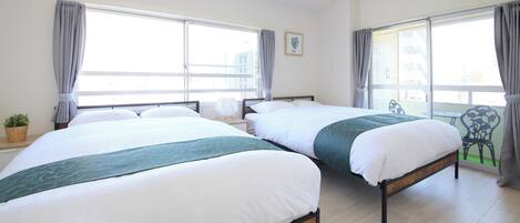 2 室のベッドルーム、デスク、アイロン / アイロン台、WiFi (無料)