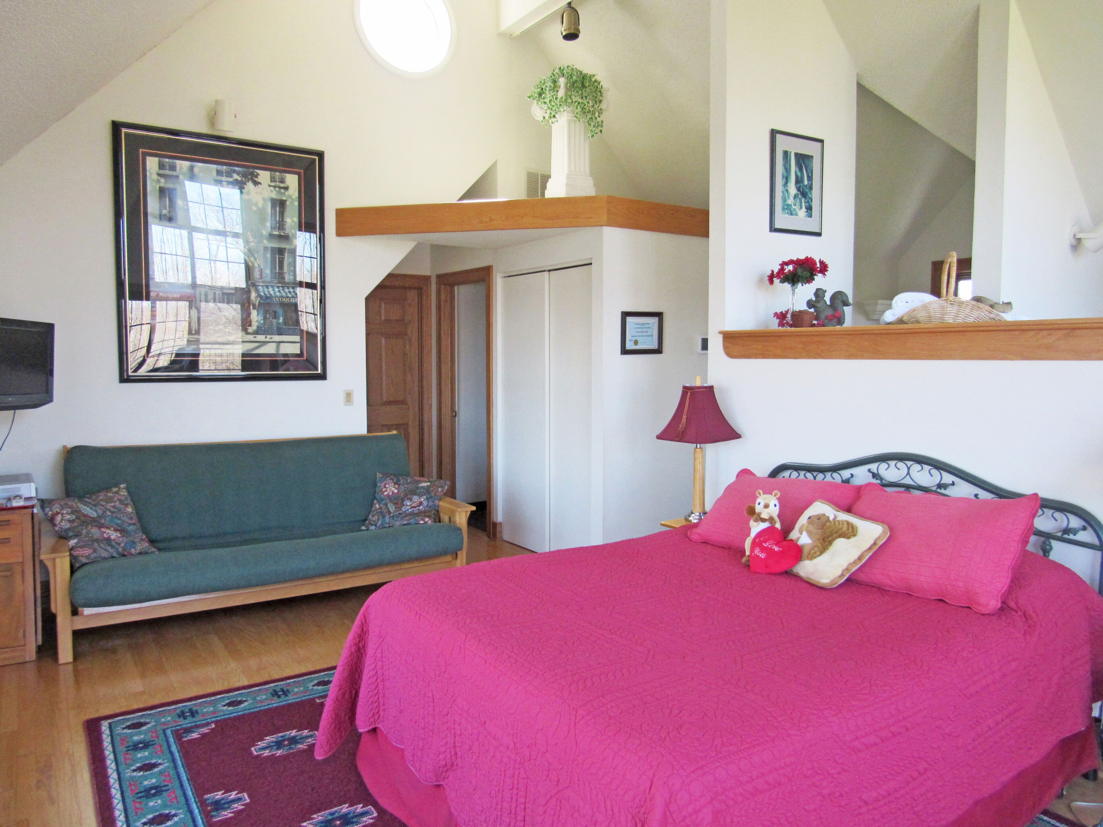 1 bedroom, iron/ironing board, free WiFi, bed sheets