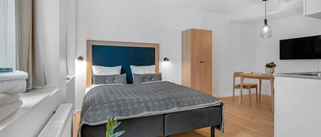 1 slaapkamer, een strijkplank/strijkijzer, reisbedje, gratis wifi