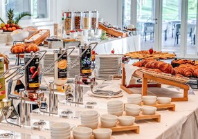 包含每日全套早餐