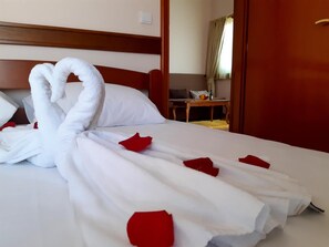 Room - Garni Hotel Koral (Budva)