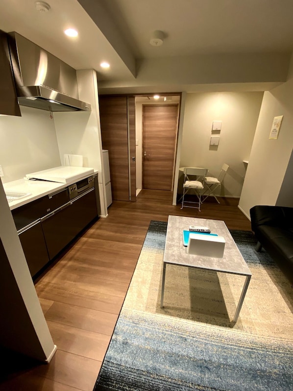 Interior - Twin Suite 40m2 / Chuo-ku Tokyo (Chuo-ku)