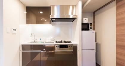 Twin Suite 40m2 / Chuo-ku Tokyo