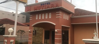 3722 Hotel Mutiara